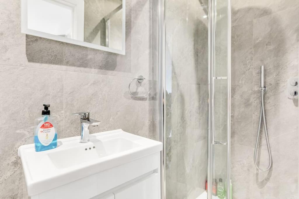 Apartament Lux St Johns Wood - Sleeps 7